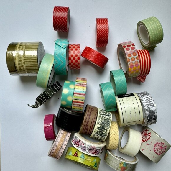 Scrapbooking Washi Decorative Tape (Lot of 30) Random Theme Patterns Pre-owned - Picture 1 of 4